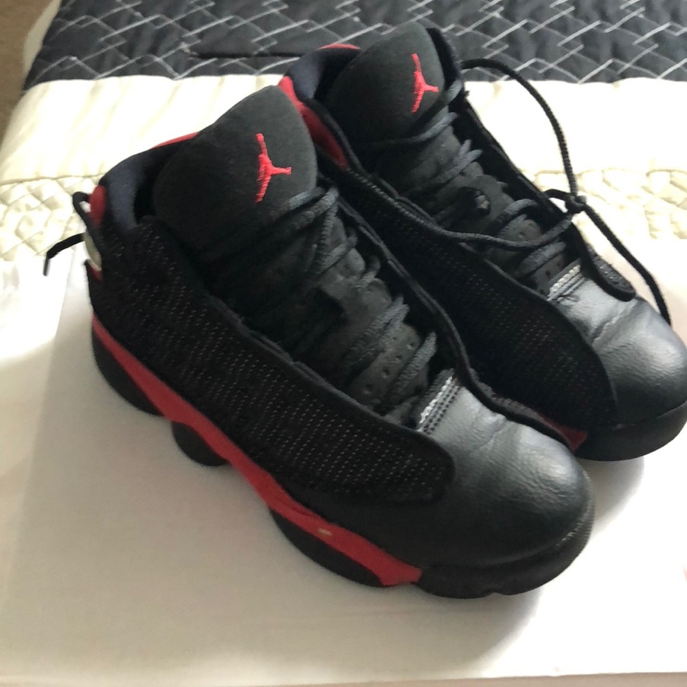Boy Jordan shoes size 2